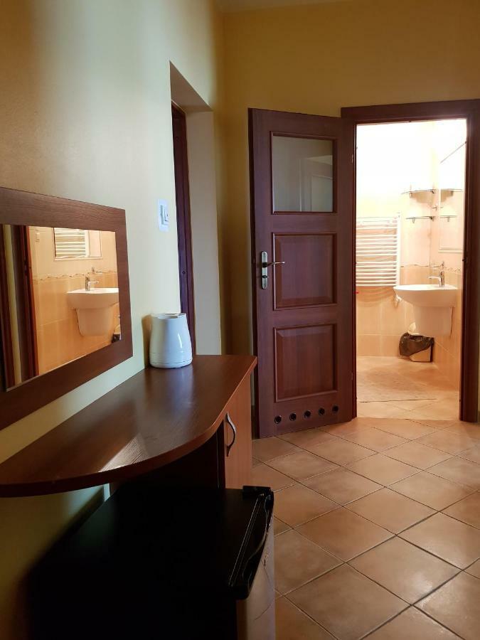 Posejdon Bed & Breakfast Ustronie Morskie Luaran gambar