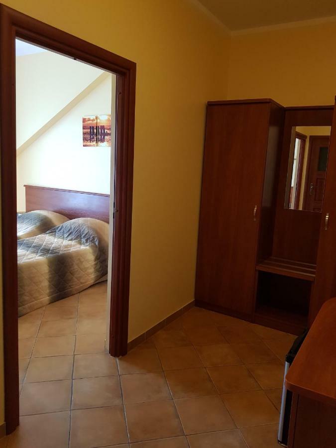 Posejdon Bed & Breakfast Ustronie Morskie Luaran gambar
